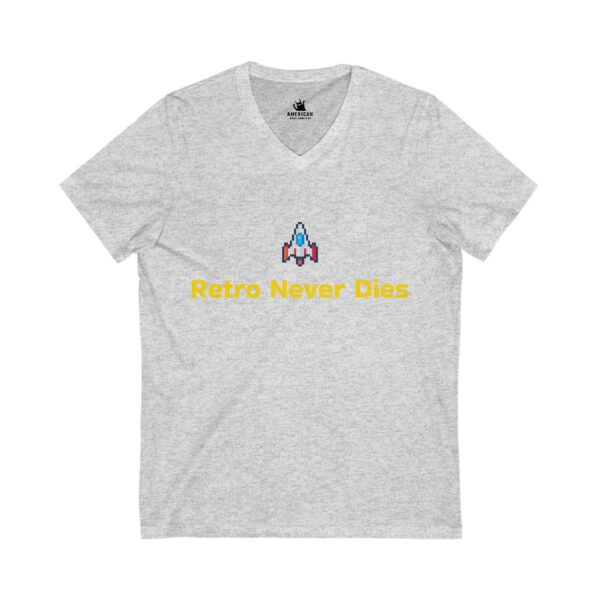 Retro Never Dies T-Shirt - Image 5