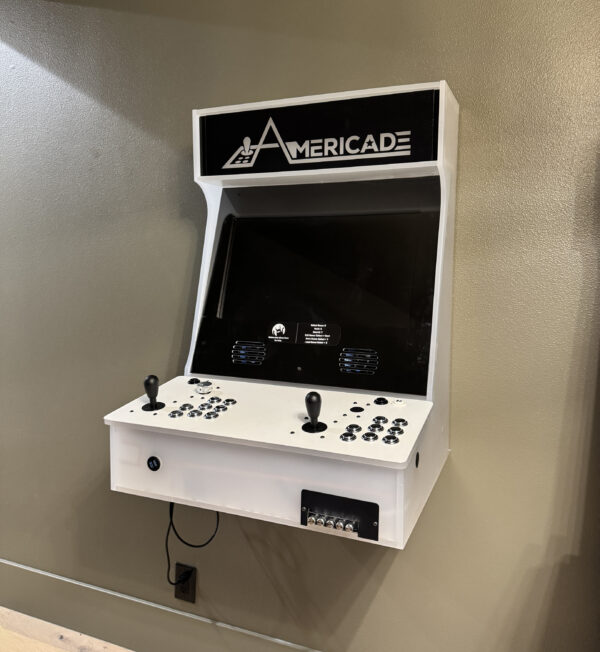 2P CrystalCade